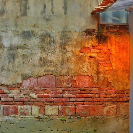 台南赤崁月樓tainan Moon House Inn Tainan Exterior foto